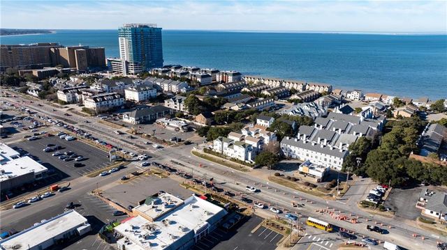 2300 Red Tide RD, Virginia Beach, VA 23451