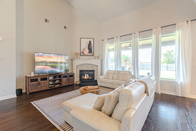 25319 Driftwood Harbor Lane, Tomball, TX 77375