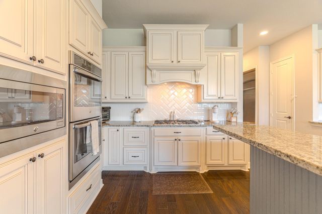 25319 Driftwood Harbor Lane, Tomball, TX 77375