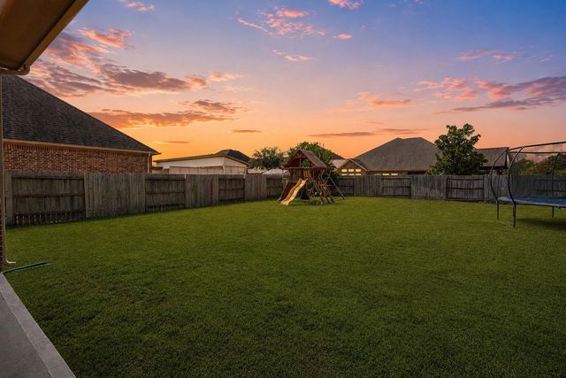 25319 Driftwood Harbor Lane, Tomball, TX 77375