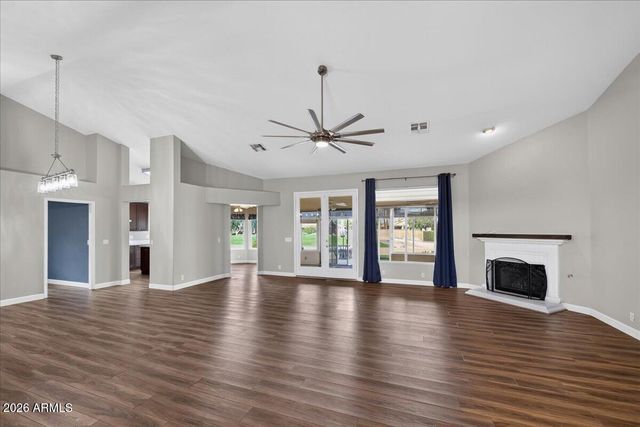 18918 N 88TH Drive, Peoria, AZ 85382