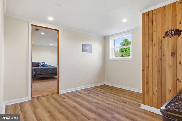 1527 SHENANDOAH RIVER LN, Boyce, VA 22620