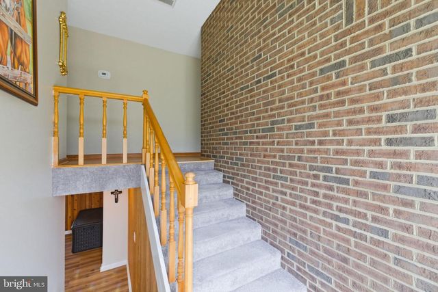 1527 SHENANDOAH RIVER LN, Boyce, VA 22620