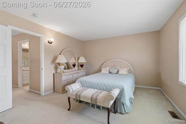 17223 Lake View Circle, Northville, MI 48168