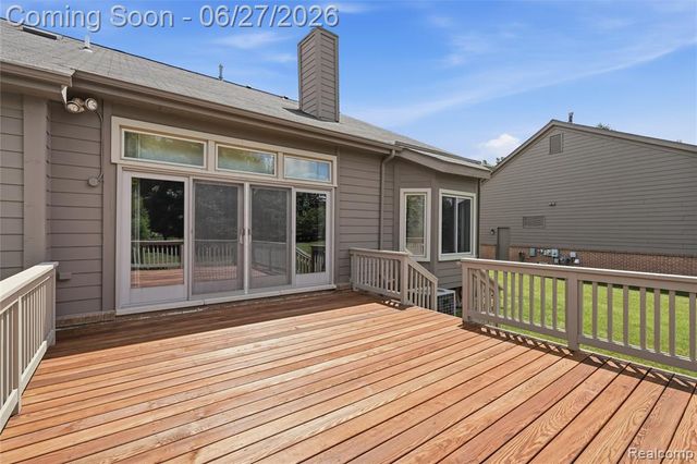 17223 Lake View Circle, Northville, MI 48168
