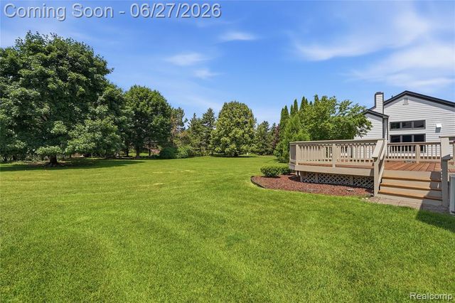 17223 Lake View Circle, Northville, MI 48168