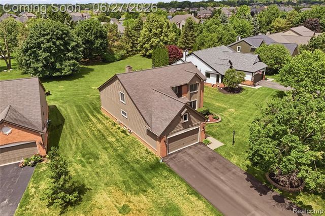 17223 Lake View Circle, Northville, MI 48168