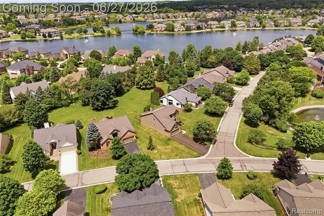 17223 Lake View Circle, Northville, MI 48168