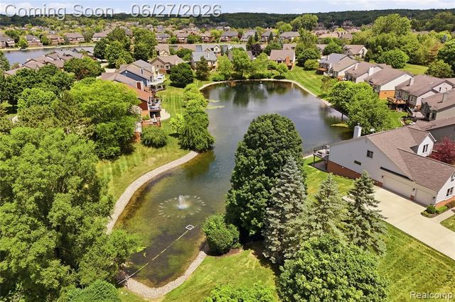 17223 Lake View Circle, Northville, MI 48168
