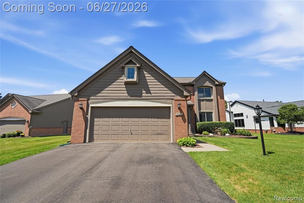 17223 Lake View Circle, Northville, MI 48168