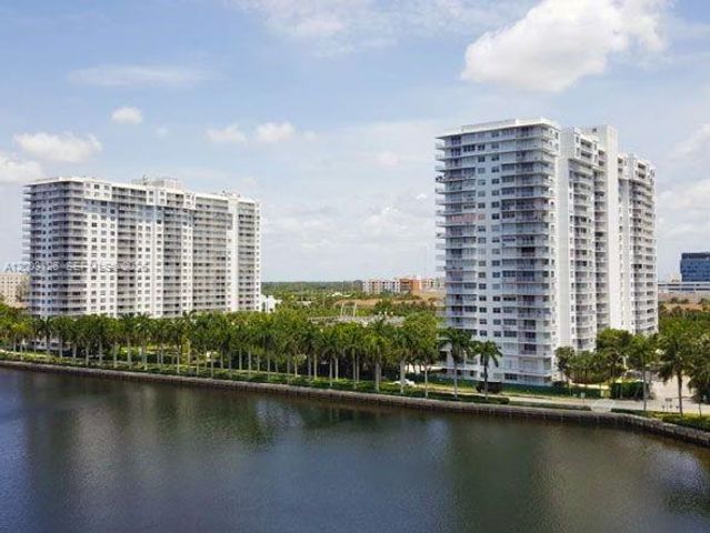 2851 NE 183rd Street 509E, Aventura, FL 33160