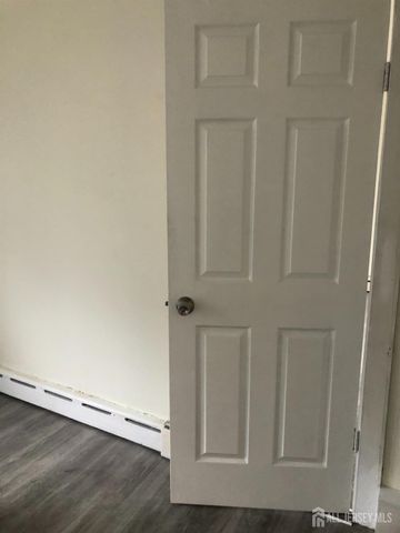 642 River Road, Piscataway, NJ 08854