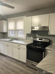 642 River Road, Piscataway, NJ 08854