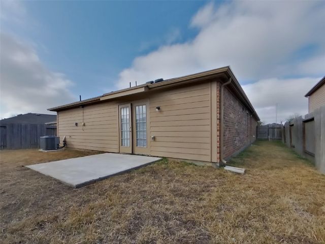 424 Palomino Stand Drive, La Marque, TX 77568