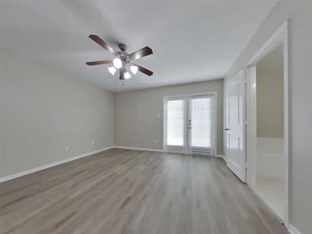 424 Palomino Stand Drive, La Marque, TX 77568