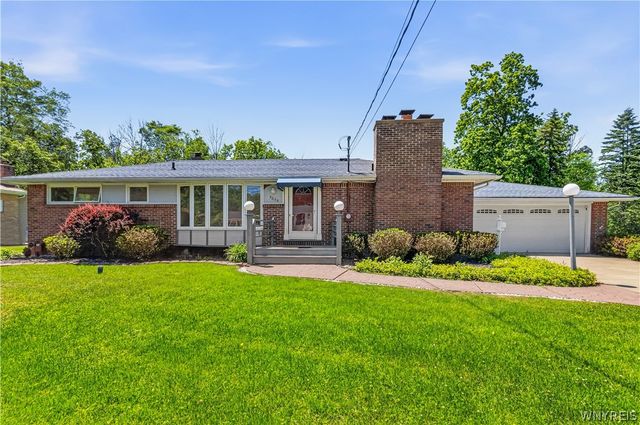 5654 Sterling Road, Hamburg, NY 14075