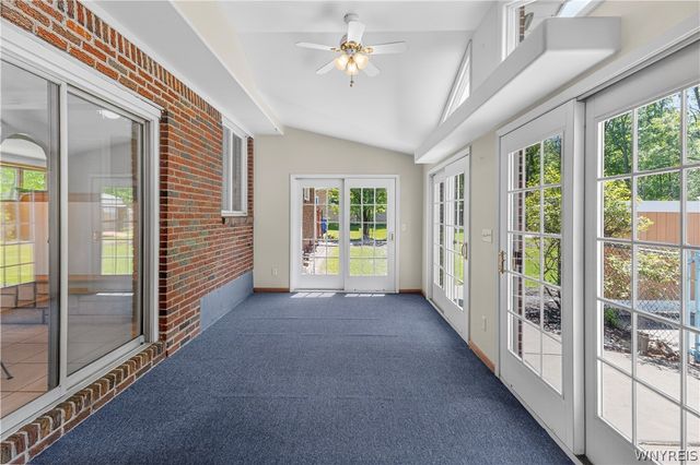 5654 Sterling Road, Hamburg, NY 14075