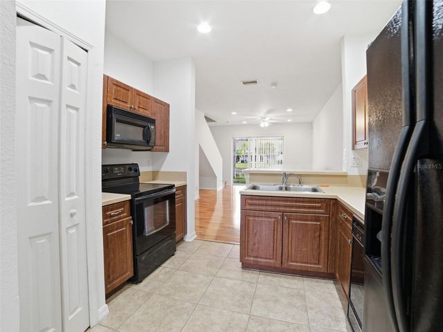 10974 WINTER CREST DRIVE, Riverview, FL 33569