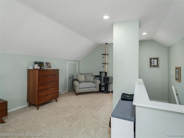 1201 Cole Street, Birmingham, MI 48009