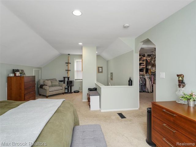 1201 Cole Street, Birmingham, MI 48009