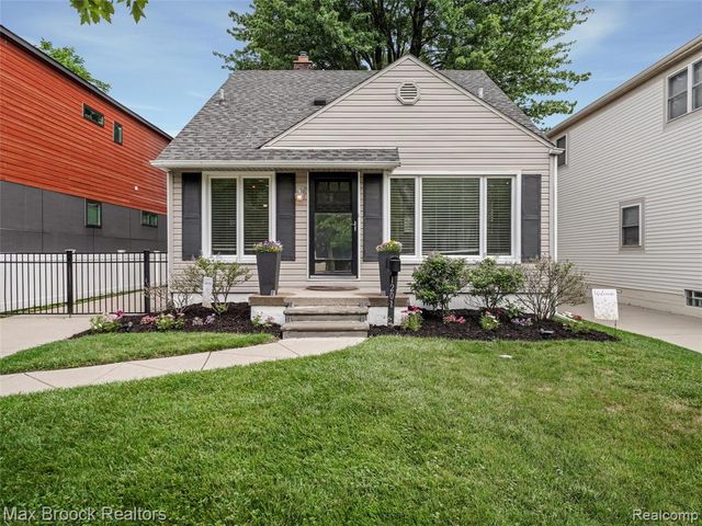 1201 Cole Street, Birmingham, MI 48009