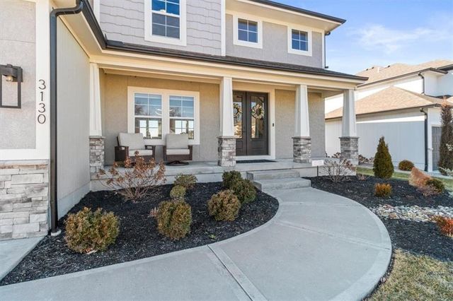 3130 SW Blue Ribbon Street, Lee's Summit, MO 64082