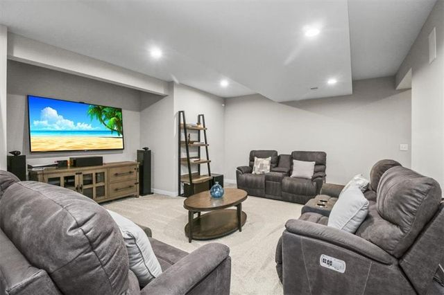 3130 SW Blue Ribbon Street, Lee's Summit, MO 64082