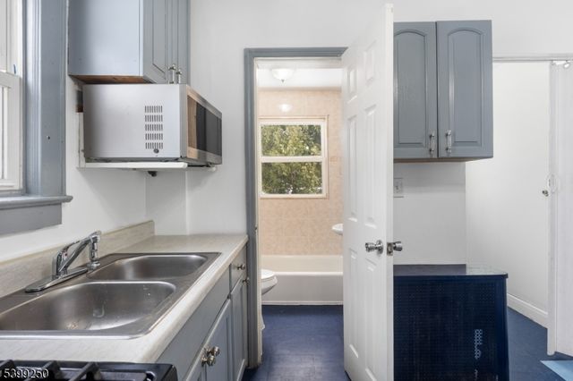 1209 Rose St, Plainfield City, NJ 07060