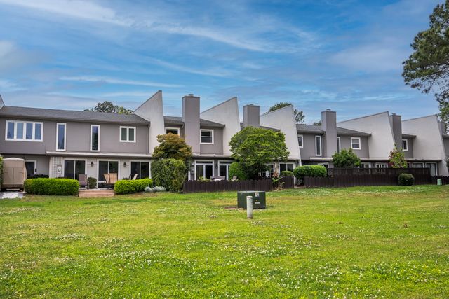 1705 Ventura Place, Mount Pleasant, SC 29464