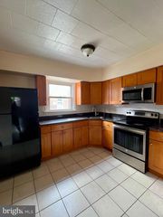 929 1/2 ANCHOR ST, Philadelphia, PA 19124