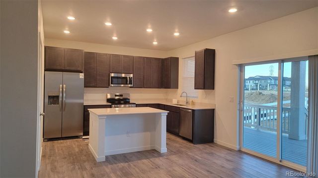 2062 S Fultondale Court, Aurora, CO 80018