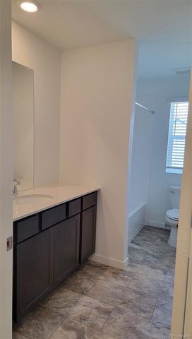 2062 S Fultondale Court, Aurora, CO 80018