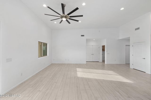 937 N Blue Slate Drive, Vail, AZ 85641