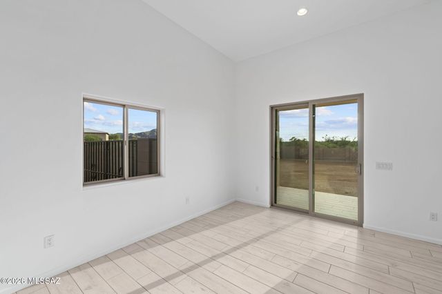 937 N Blue Slate Drive, Vail, AZ 85641