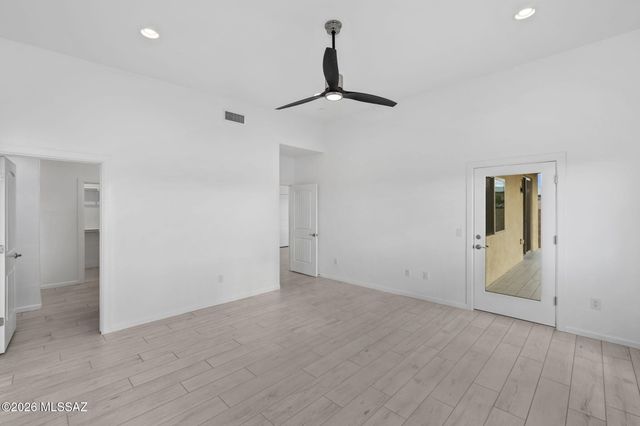 937 N Blue Slate Drive, Vail, AZ 85641