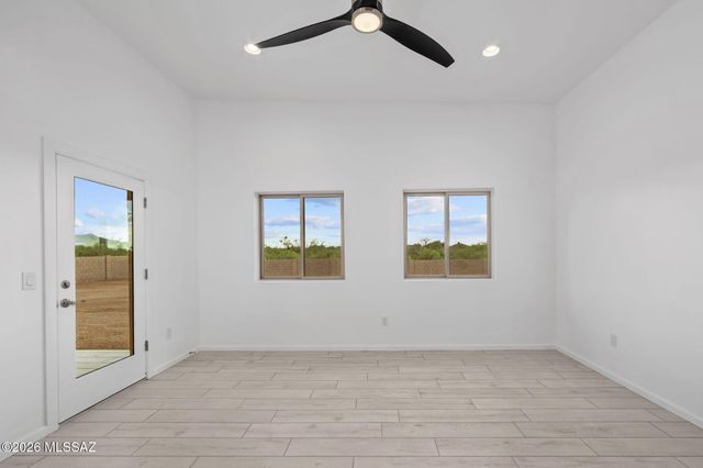 937 N Blue Slate Drive, Vail, AZ 85641