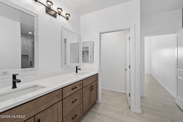 937 N Blue Slate Drive, Vail, AZ 85641