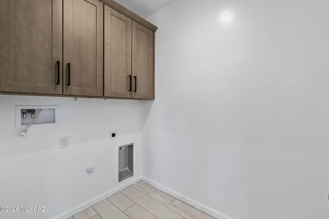 937 N Blue Slate Drive, Vail, AZ 85641