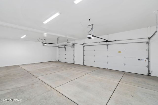 937 N Blue Slate Drive, Vail, AZ 85641