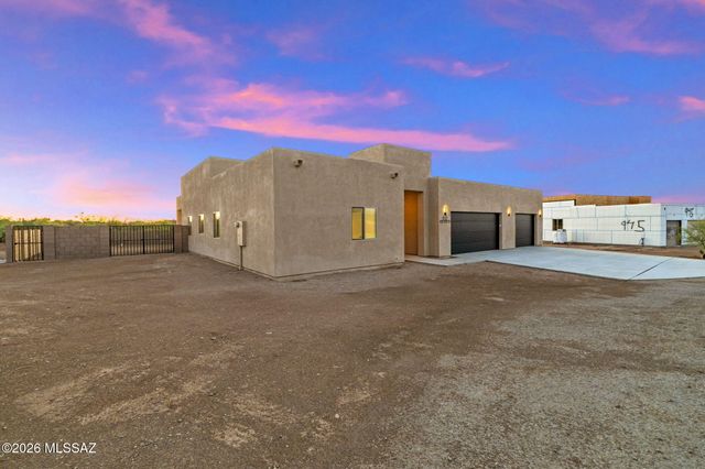 937 N Blue Slate Drive, Vail, AZ 85641