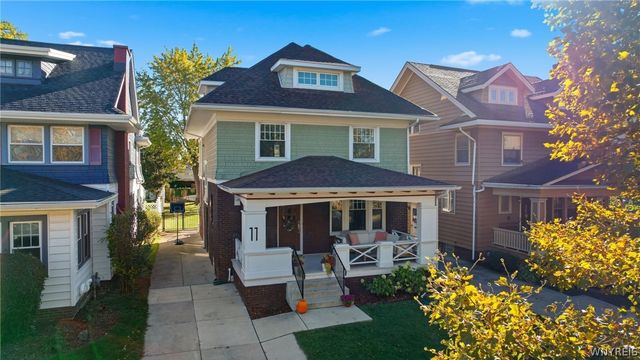 11 Admiral Road, Buffalo, NY 14216