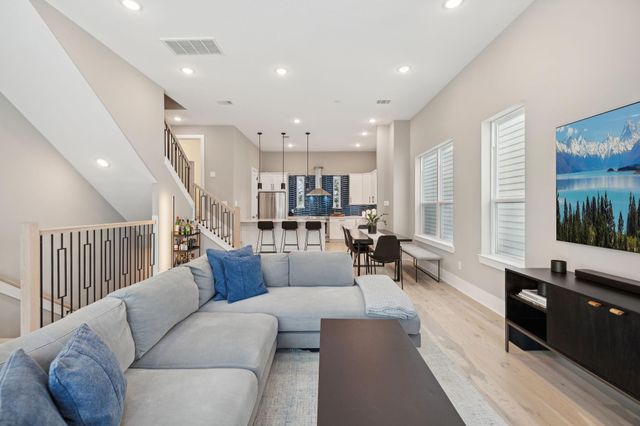 1413 W 23rd Street, Houston, TX 77008