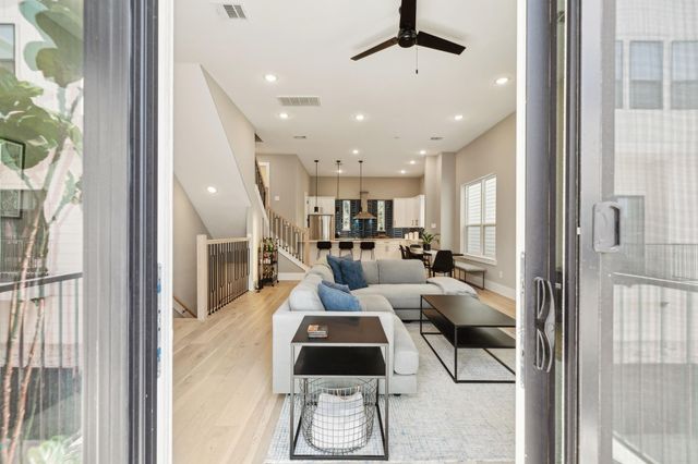 1413 W 23rd Street, Houston, TX 77008