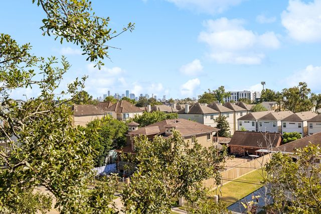 1413 W 23rd Street, Houston, TX 77008