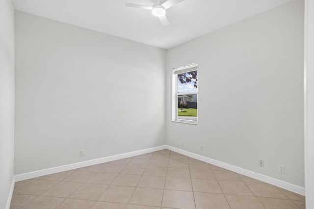 5445 NW Briscoe Drive, Port St. Lucie, FL 34986