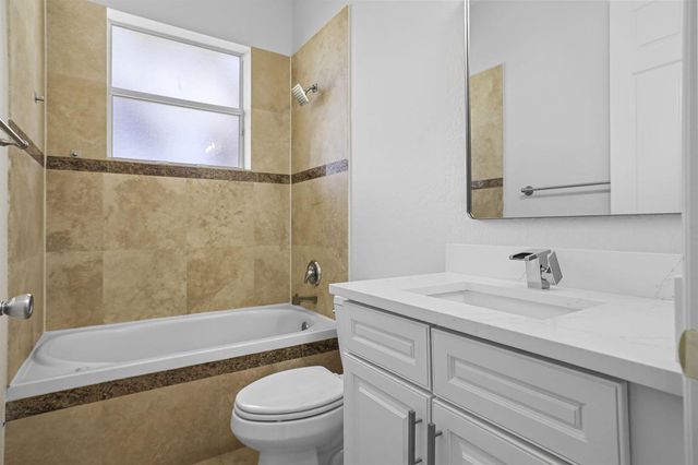 5445 NW Briscoe Drive, Port St. Lucie, FL 34986