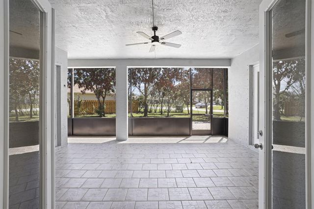 5445 NW Briscoe Drive, Port St. Lucie, FL 34986