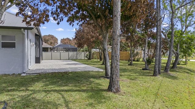 5445 NW Briscoe Drive, Port St. Lucie, FL 34986