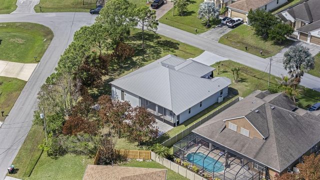 5445 NW Briscoe Drive, Port St. Lucie, FL 34986