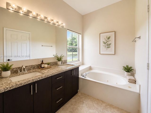 837 Tanglewood Cir ., Weston, FL 33327